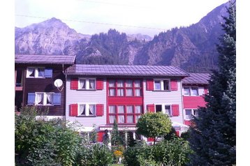 Austria Privát Dalaas, Exterior